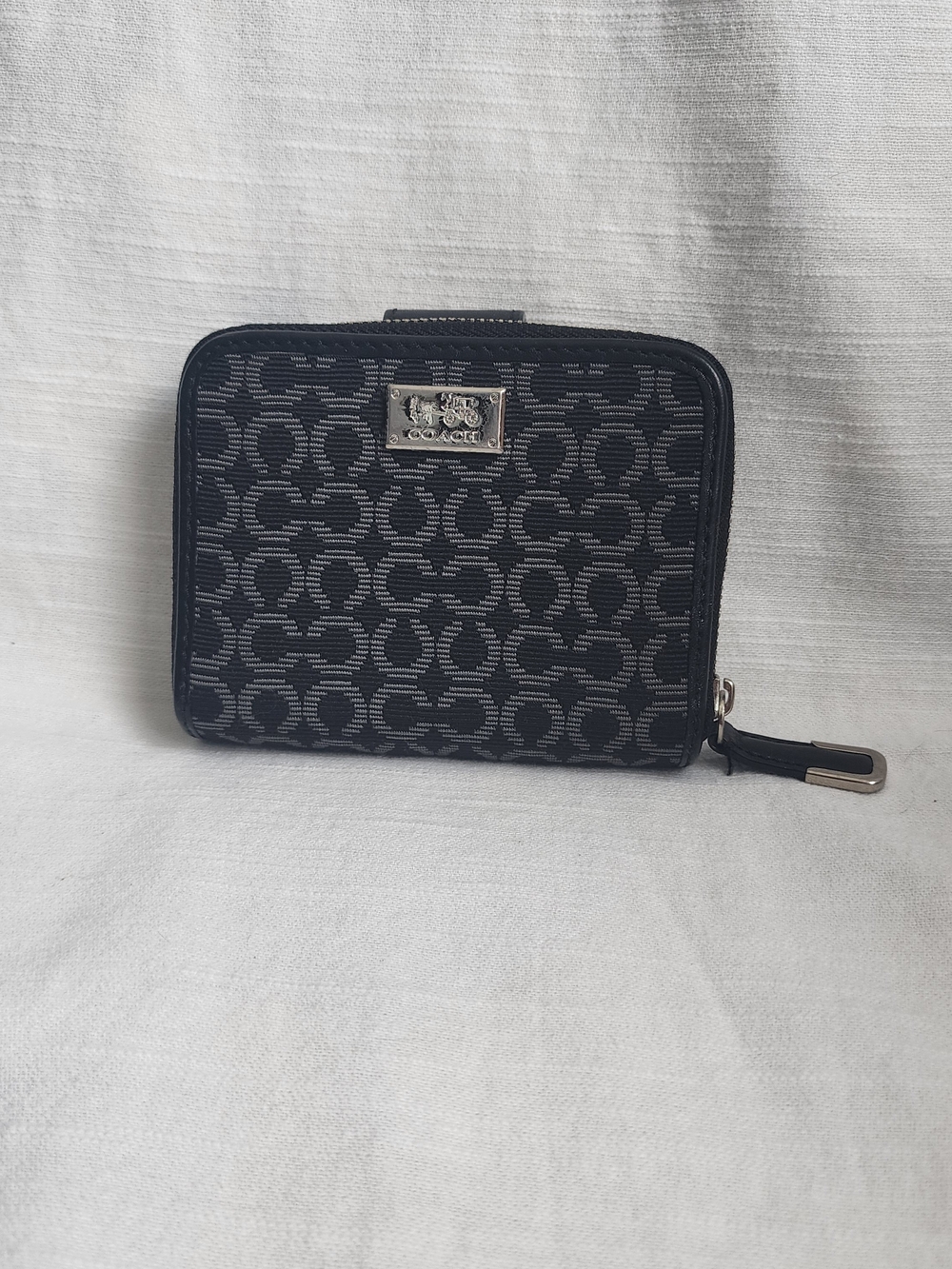 Coach Black/Charcoal Signature Zip Wallet